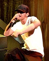 chester benington